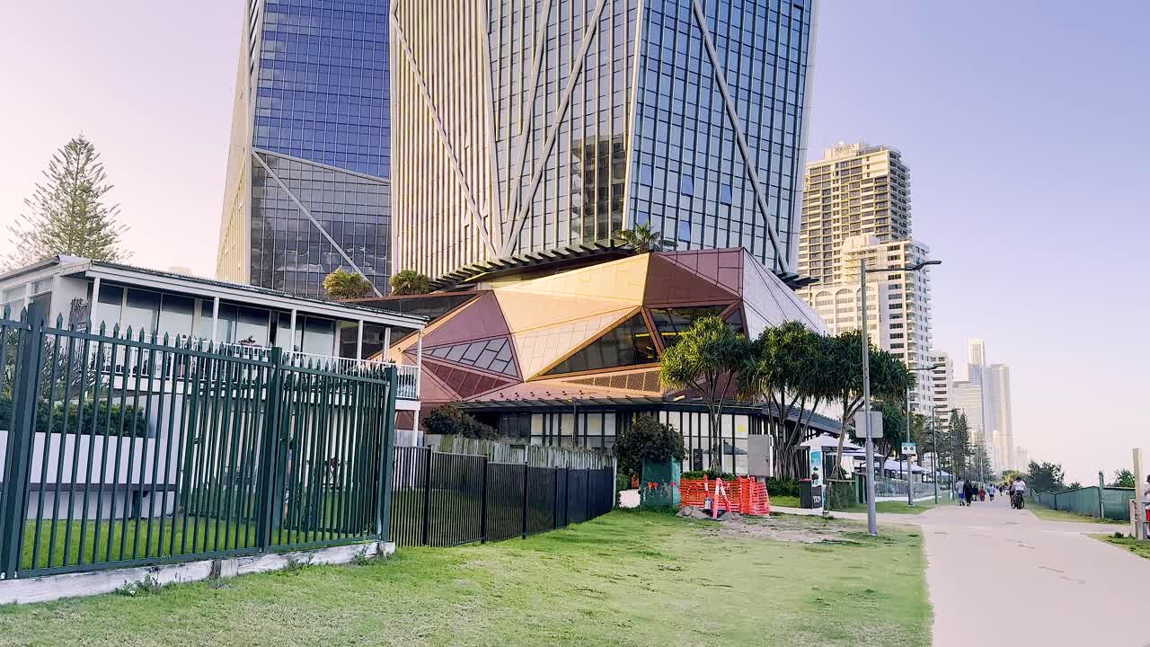 상징적인 골드 코스트 건축물의 공중 전망