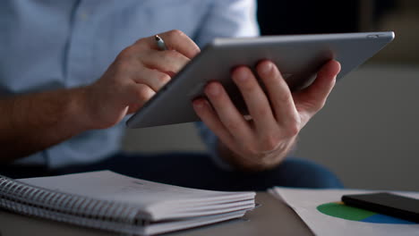 businessman hands using tablet