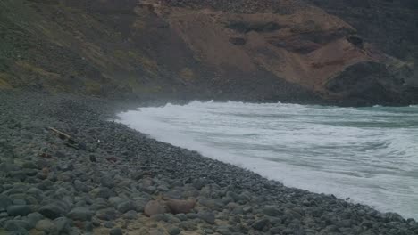 Brandung,-Sand-Und-Meer:-Entdecken-Sie-Die-Schönheit-Der-Küste-Lanzarotes