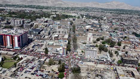 Vista-Aérea-De-La-Plaza-Talashi-En-La-Ciudad-De-Jalalabad