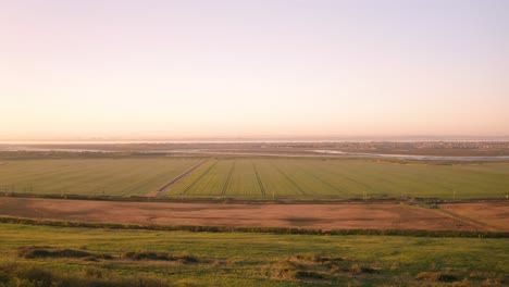 Hadleigh-Castle-Morgen-Klippenkante-Rückwärtsflug