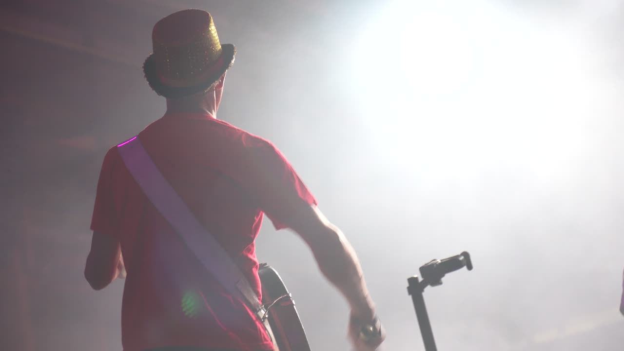 músico en el escenario