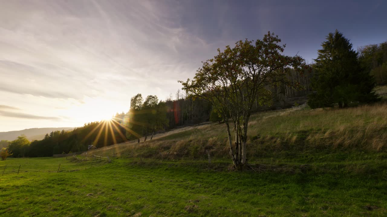 imágenes en 4k filmadas en noviembre de 2022 en turingia con panasonic s1, ronin rs3 pro y tilta float