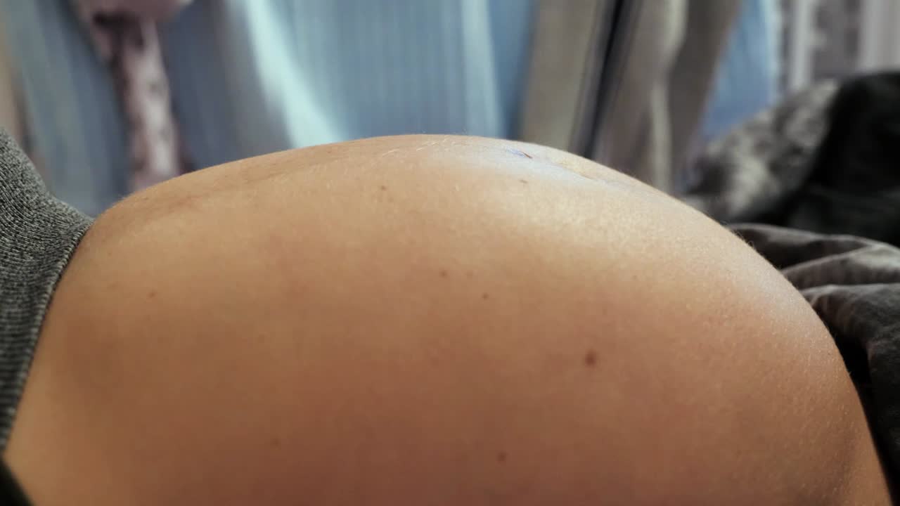 Pregnant belly close-up