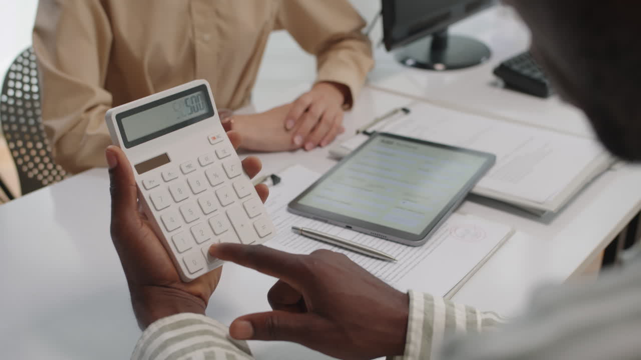 Consultant Checking Mortgage Interest for Client