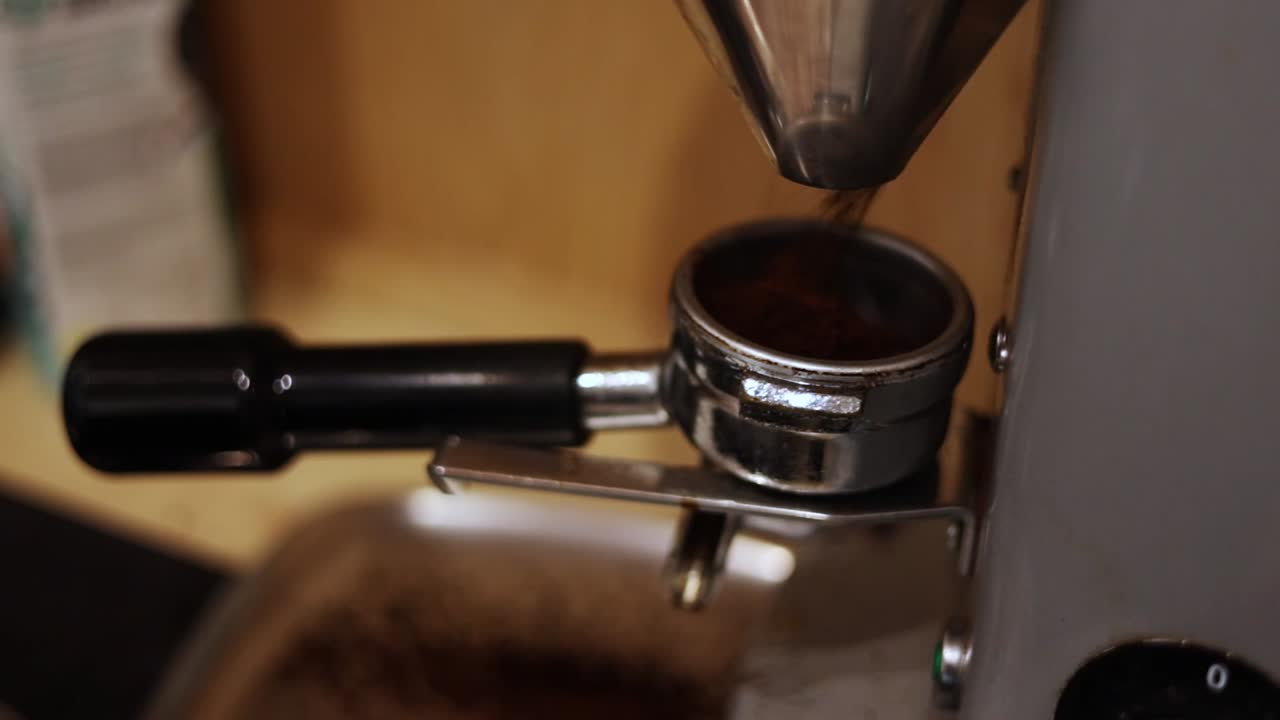 Preparing an Espresso