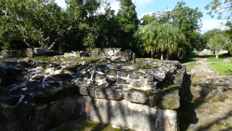 "The-Tomb"-Altar-Platform-at-San-Gervasio,-Mayan-archeological-site,-Cozumel,-Mexico