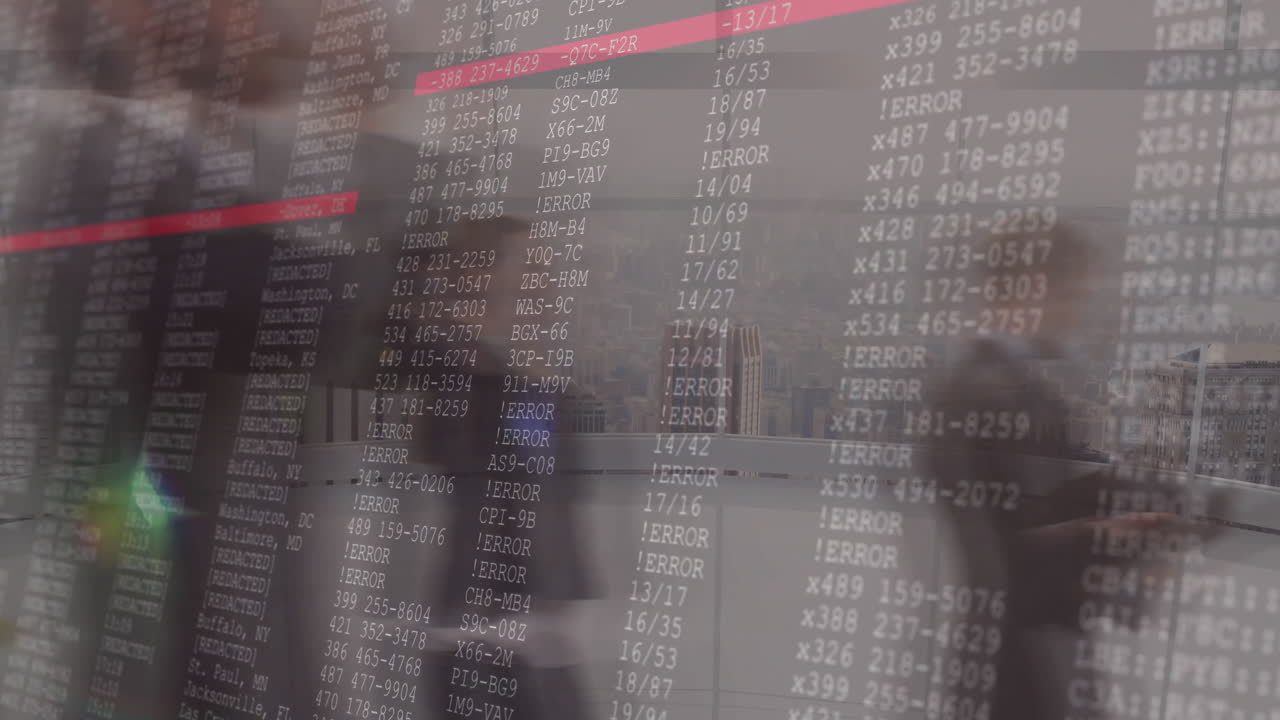 mensajes de error y códigos de datos animación sobre las personas que trabajan en la oficina