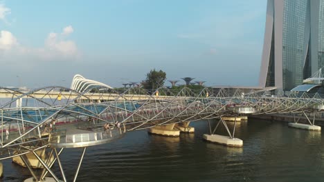 el puente helix en singapur