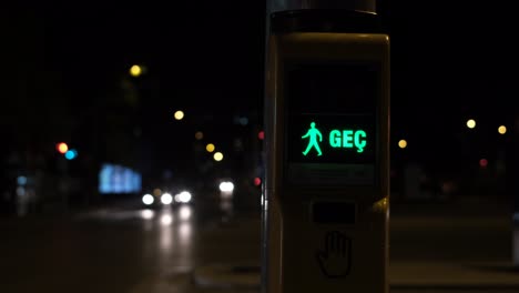 pedestrian crossing sign