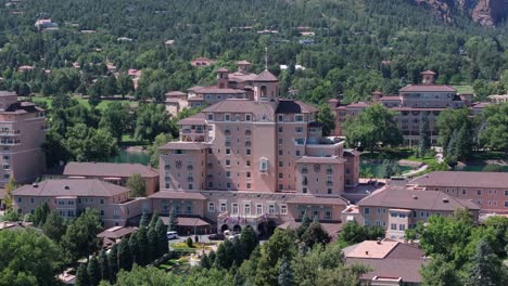 amazing aerial view of famous the broadmoor, hotel resort