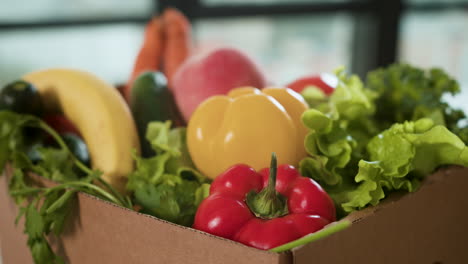 delivery box with vegetables