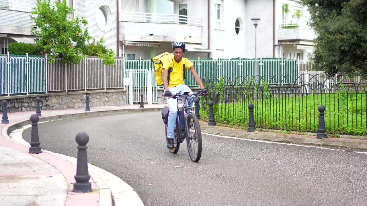 Delivery cyclist on the road