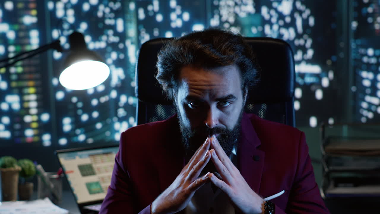 empresario de prestigio con autoridad en el sector empresarial