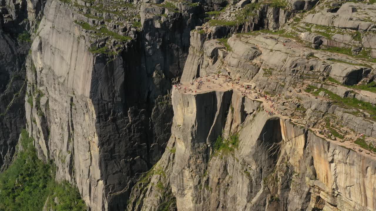 항공 영상 설교석 바위 preikestolen 아름다운 자연 노르웨이
