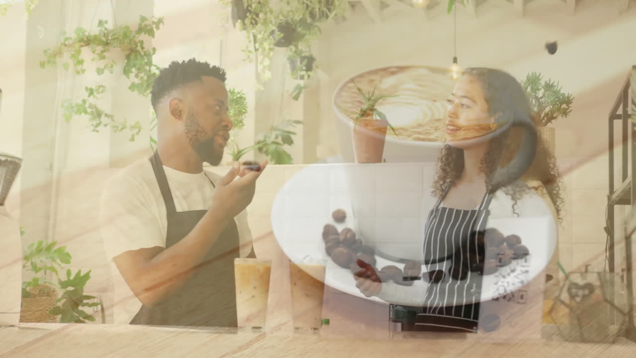 Baristi di caffetteria che condividono dettagli del menu dietro il bancone, con codice QR animato di tazza di latte e pianta succulenta.