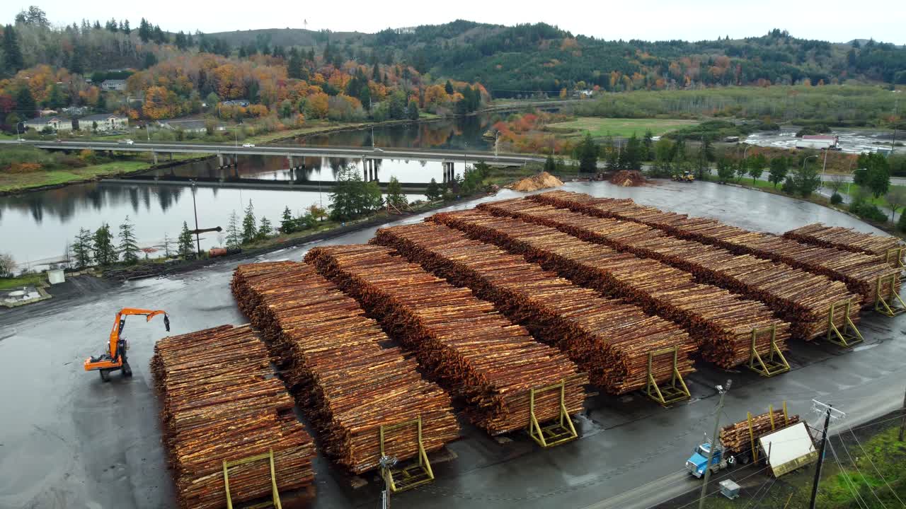 US, WA, Raymond, 2025-10-28 - Drone view of the Weyerhauser Lumber plant along the Willipa River