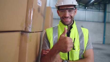 Professional-industry-worker-close-up-portrait-in-the-factory-or-warehouse