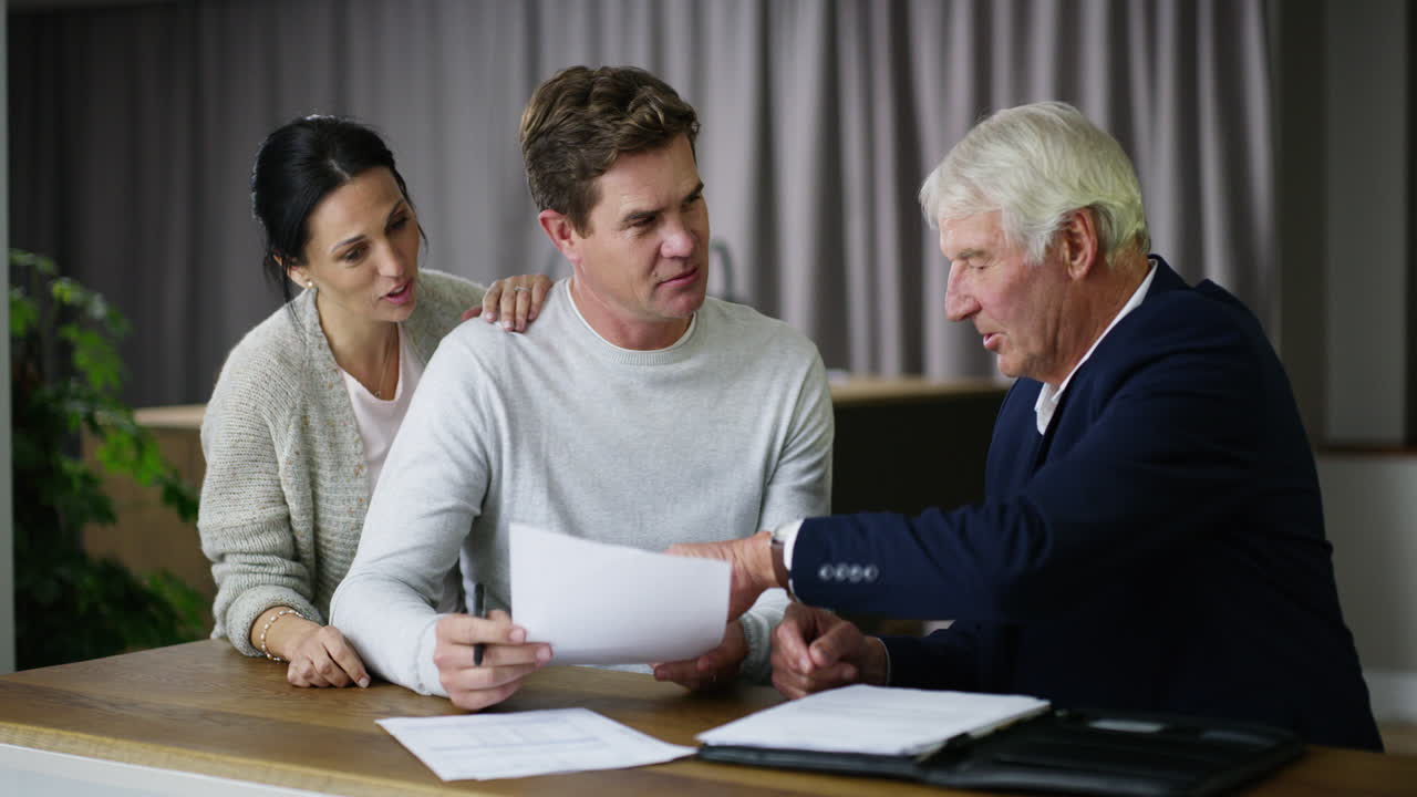 asegurando su futuro con una firma