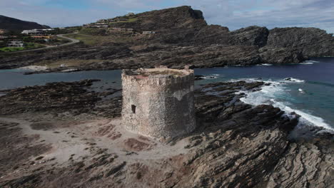 Isola-della-pelosa,-Sardinia:-flying-in-orbit-to-the-torre-della-pelosa-and-seeing-the-sea