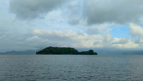 Wide-shot-showing-famous-Agaltepec-Island-during-cloudy-day-in-Mexico