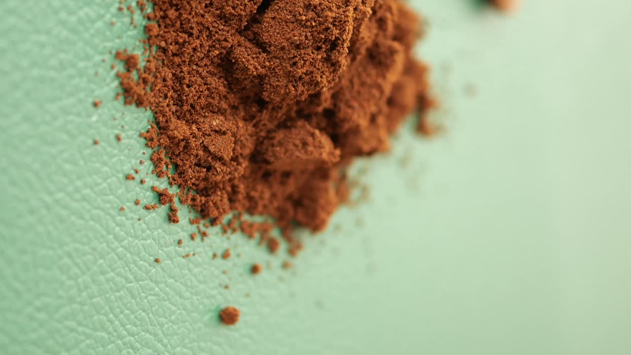 커피 콩 및 은 커피