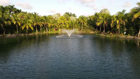 See-Im-Süden-Floridas,-Luftaufnahme-Des-Gehöftbereichs