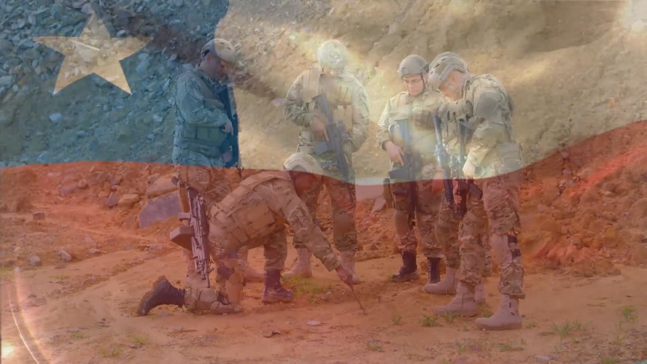 animación de la bandera de chile ondeando, un soldado diverso explicando la estrategia en tierra a otros soldados