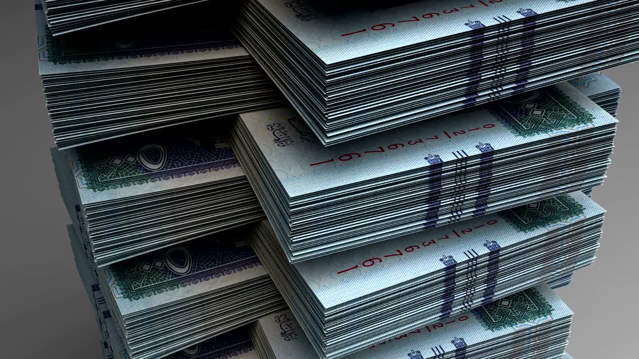 Tumpukan Riyal Arab Saudi