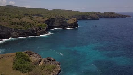 calmer aerial view flight panorama overview drone shot of
broken beach at nusa penida in bali indonesia tropical island with turquoise water waves rocky cliffs