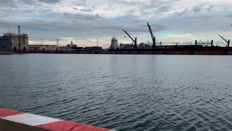 Shot-of-canes-at-Veracruz-port