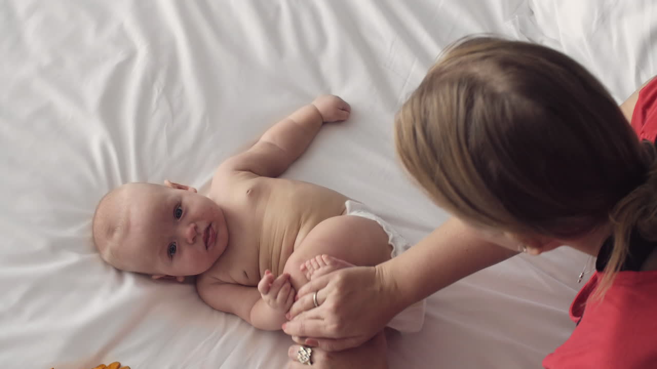 gimnasia cotidiana para un bebé activo y saludable