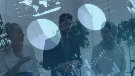 animación de las estadísticas y el procesamiento de datos financieros sobre diversos empresarios