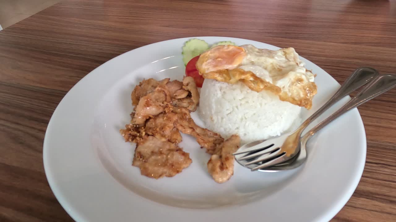 el lapso de tiempo de una comida que se come.