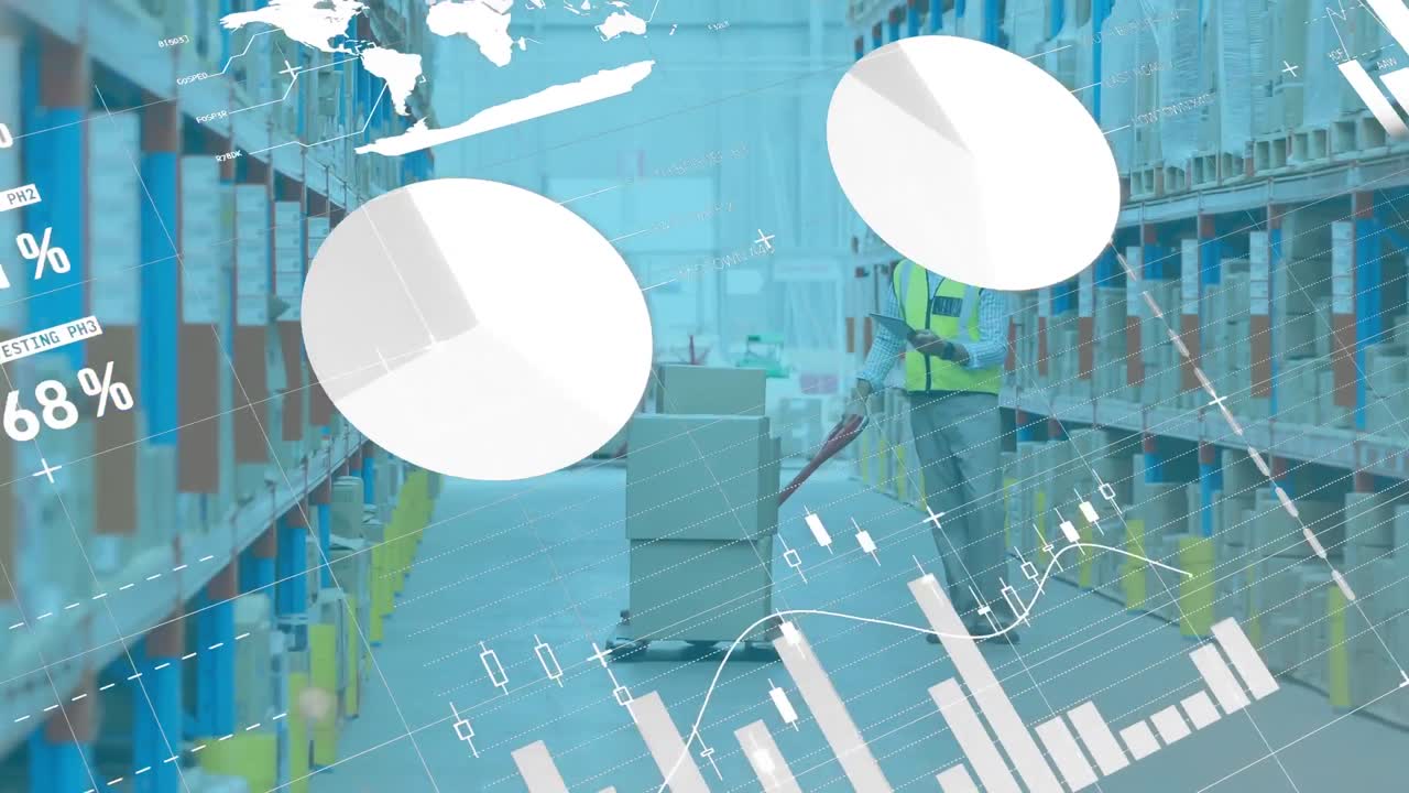 창고에서 상자를 가진 트롤리를 끌고 있는 백인 남성에 대한 인포그래픽 인터페이스의 애니메이션