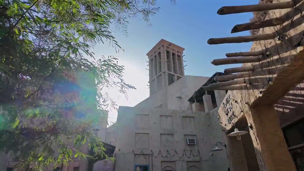 Esplorando le Strade Senza Tempo del Quartiere Storico di Al Fahidi, Dubai