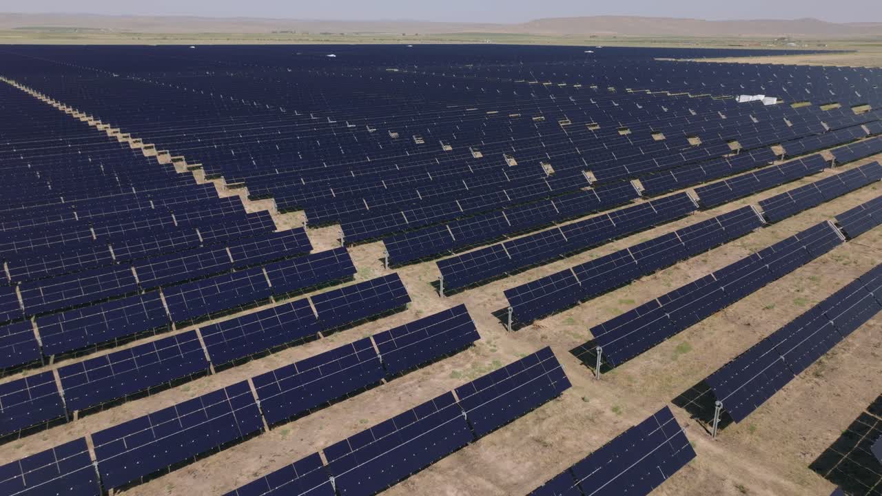 Large solar farm in NV, USA, displays clean, renewable energy concept