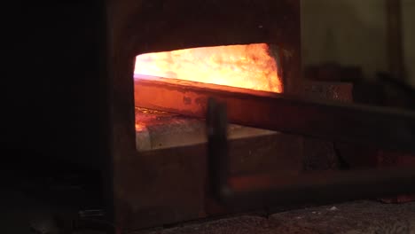 Blacksmith-Metal-Forging-In-120fps-Slow-Motion