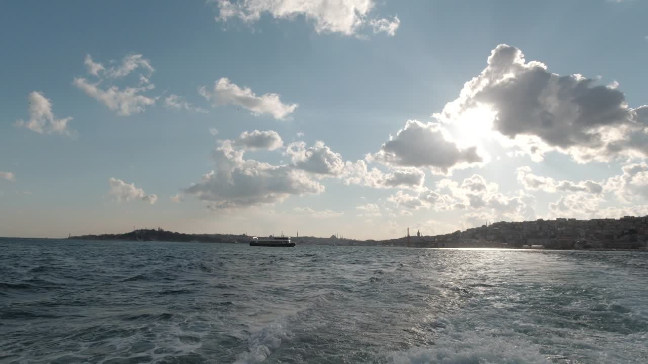 해가 지는 이스탄불의 도시 풍경