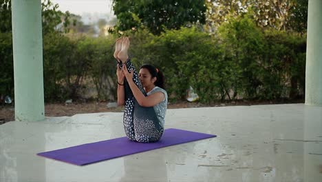 young womans doing yoga,how to combine yoga and cannabis