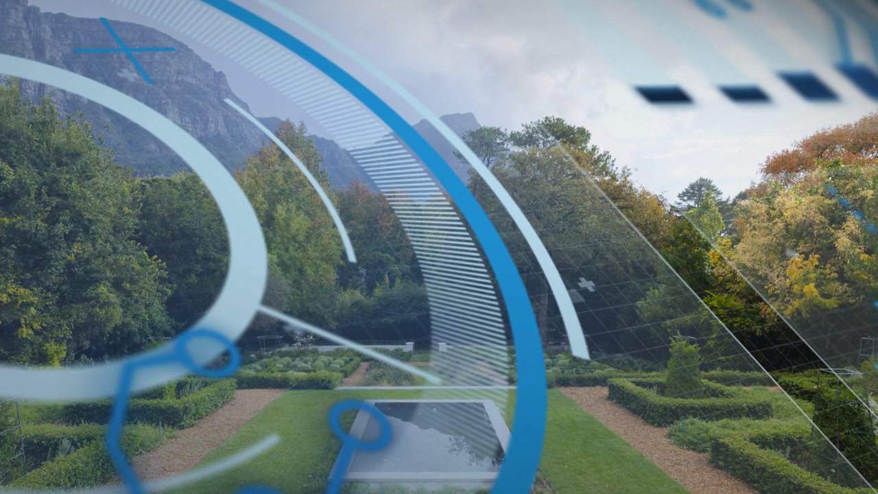 Grafici blu che appaiono dal bordo sinistro, si estendono e si adattano su una piscina da giardino, incorniciando le siepi con un HUD.