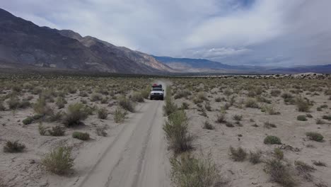 wilderness bound: jeep adventures in 4k