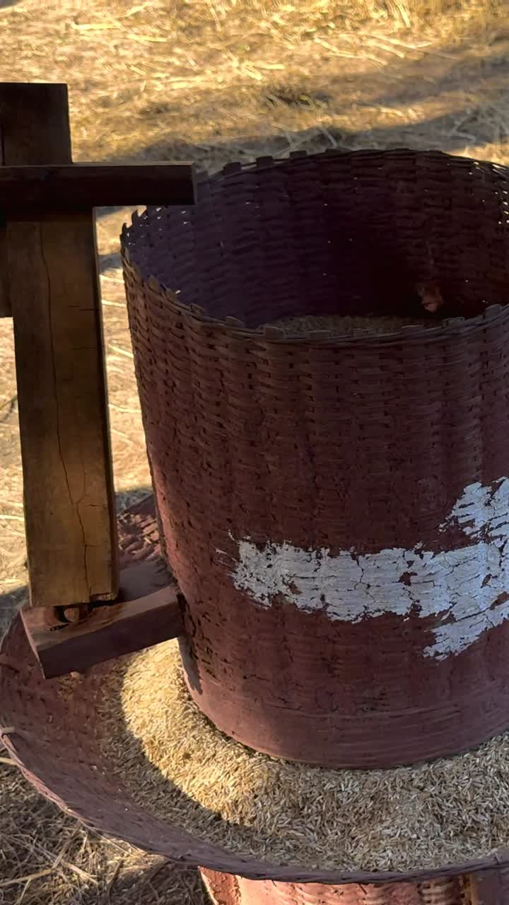 태국 시골에서 수동으로 을 는 과정