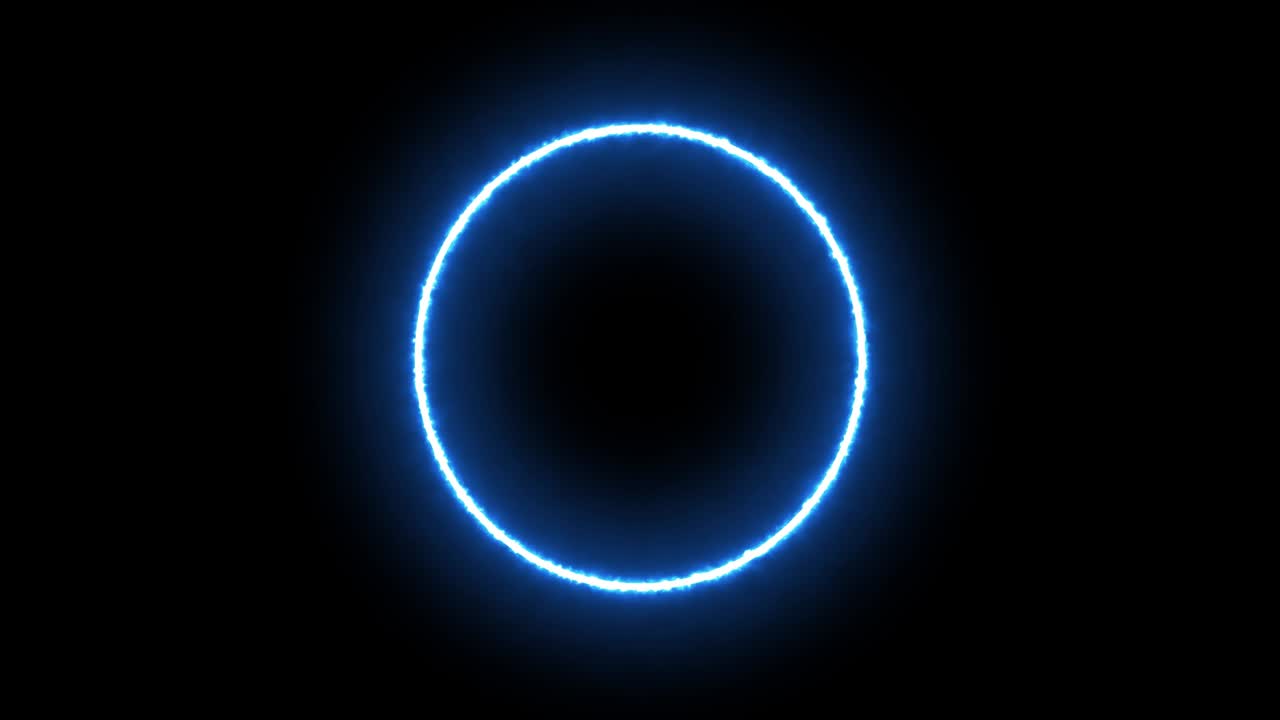 anillo azul de relámpago, neón de energía en un fondo negro. círculo de energía abstracta con descargas de relámpsagos. gradualmente, apareció un anillo azul y un brillo constante en el círculo. gráficos animados 4k.