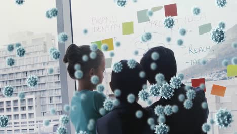 bacterias volando sobre los jóvenes que trabajan a bordo.