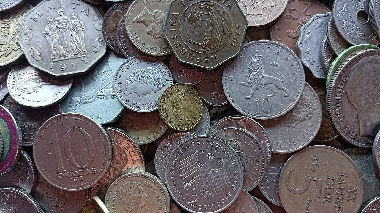 Pile World Coins from different Countries