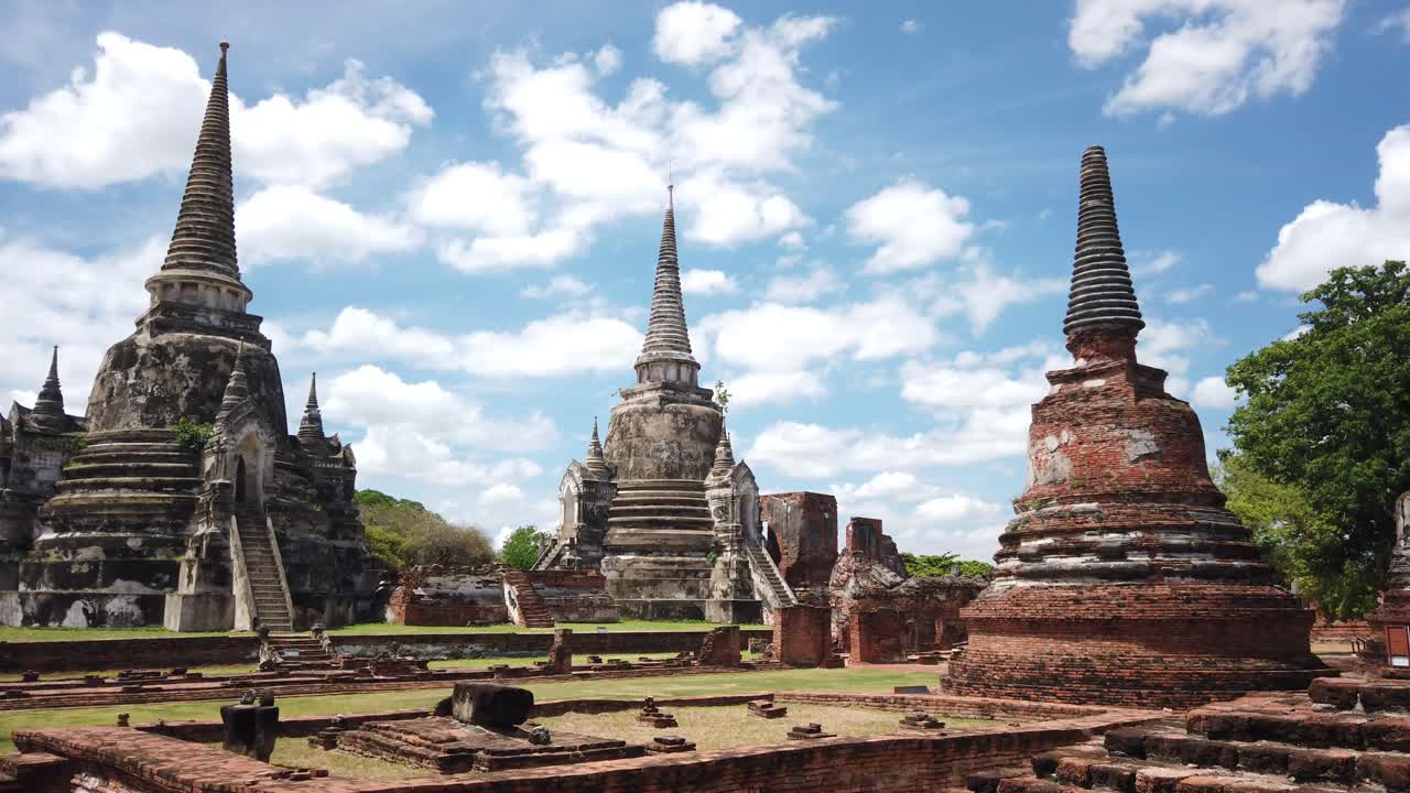 tiro: wat phra si sanphet templo en la antigua ciudad histórica de ayutthaya tailandia