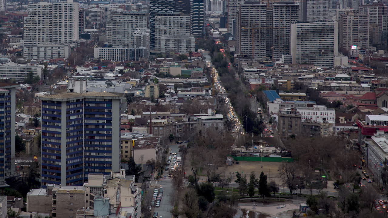 산티아고 데 칠레 스카이라인 황혼 타임  ⁇ 스