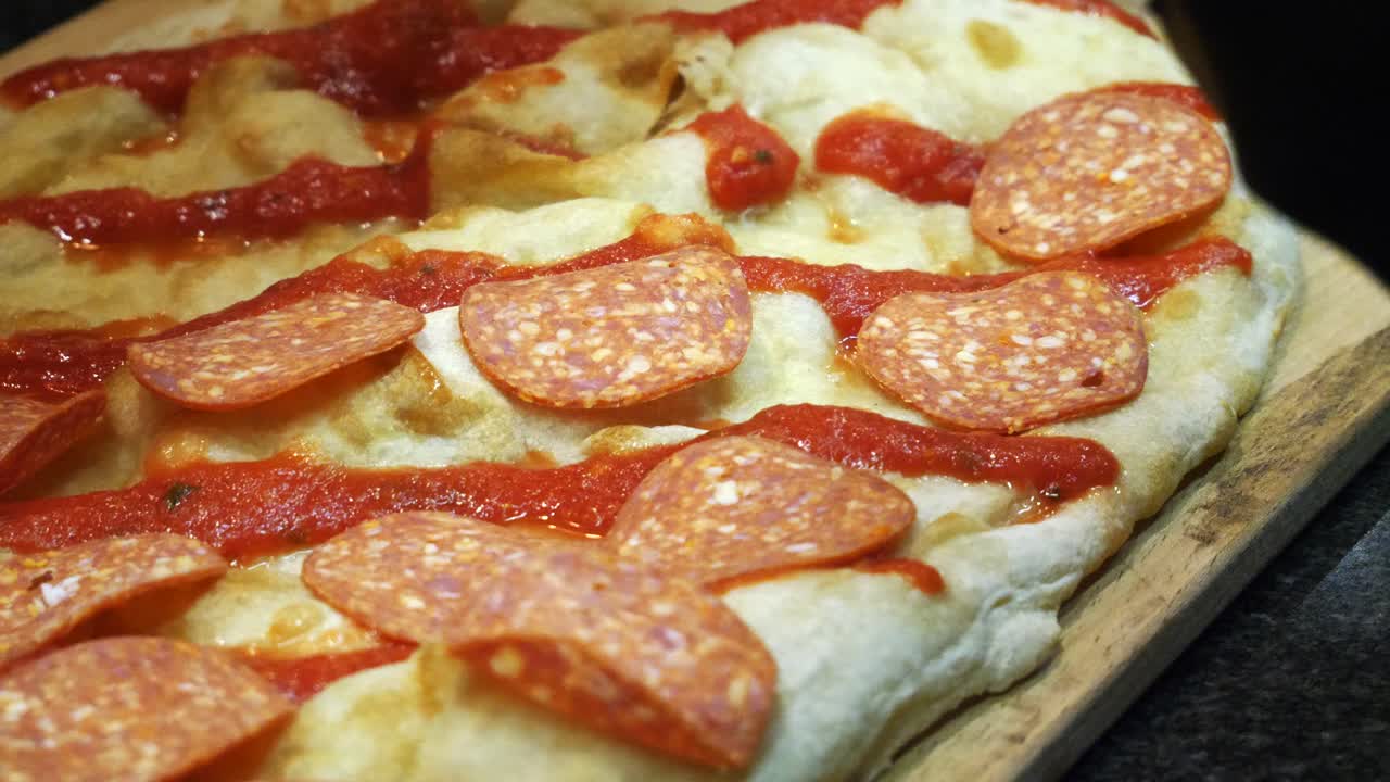 소시지 김이 있는 피자