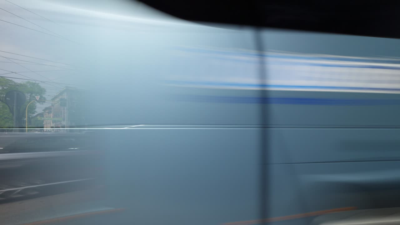 italia ciudad de milán día soleado tráfico calle encrucijada panorama 4k lapso de tiempo